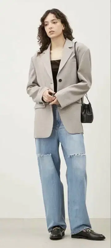 Mila Owen 드라이 터치 와이드 숄더 자켓