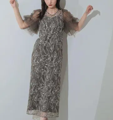 kana 자수 레이스 튤 슬리브 코쿤 포멀 드레스