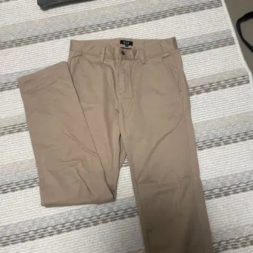 HUF 클래식 핏 치노 팬츠 30