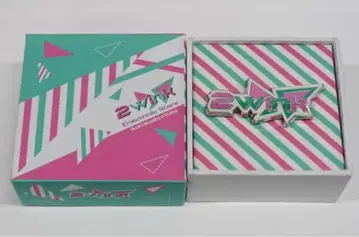 2wink 핀 배지