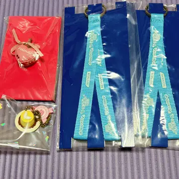 꿈빛 파티시엘 마이스위츠 카드 마카롱 참 스트랩 가챠