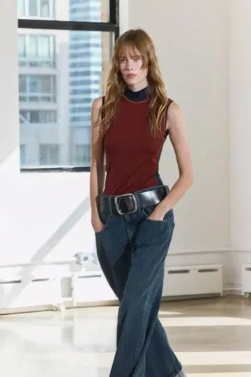 가을 ZARA 택 포함 하이넥 티셔츠 상의 사라리 스트레치