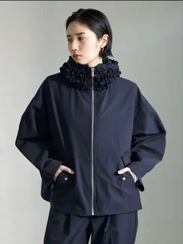 Brown&Street 후드 프릴 마운틴 후드티 네이비