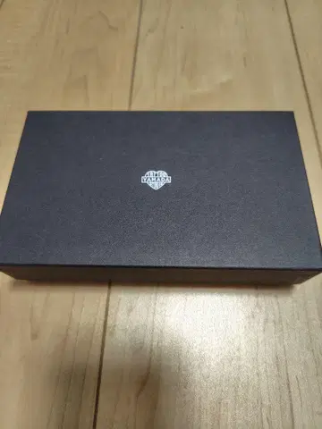타투 스튜디오 야마다 트래커 지갑
