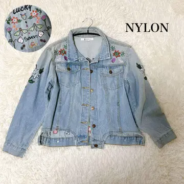 NYLON 자수 와펜 데님 자켓 개성 있고 멋스러운