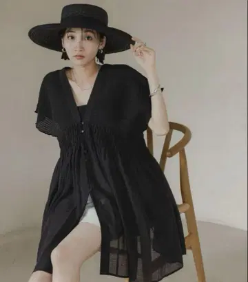 LOWRYS FARM 셔링 튜닉 프렌치 슬리브