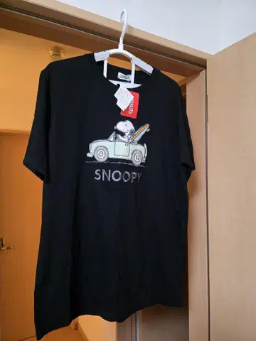 스누피 자동차 T셔츠 블랙