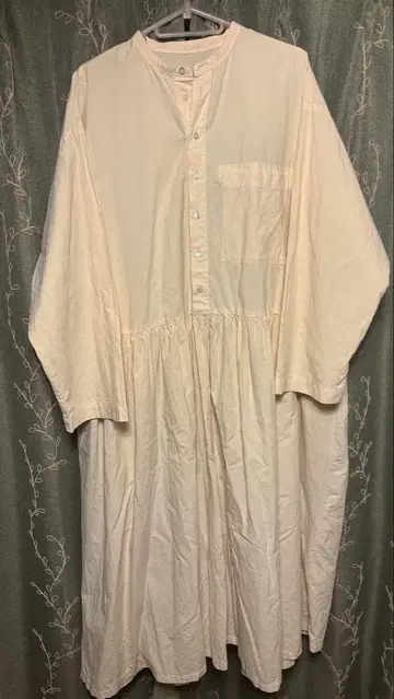 nest Robe 네스트로브 코튼 라미 절개 셔츠 원피스 크림