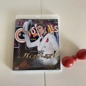 성조 다카라즈카 대극장 공연 브로드웨이 뮤지컬 가이즈&인형