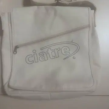 ciatre 숄더백