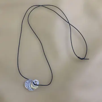 SJX 코인 목걸이 블랙 끈