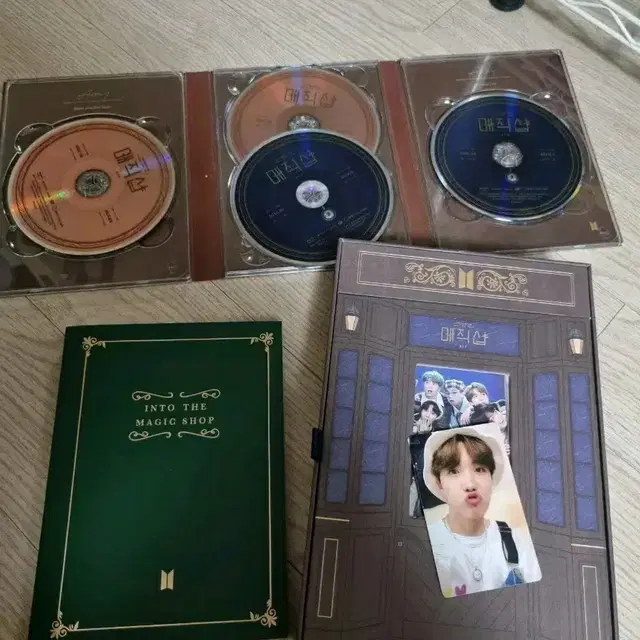 방탄소년단 매직샵 DVD + J-hope 포토카드