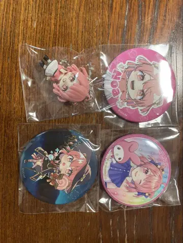 노아 세트 (23년 캔뱃지, 산리오 캔뱃지, 마법학원 캔뱃지 데포 등)