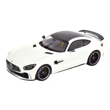 MINICHAMPS 1/18 2021 AMG GTR V8 BITURBO