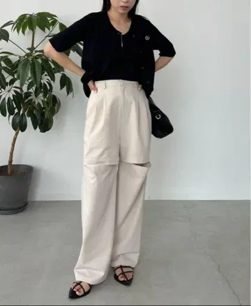 CAPRICIEUX LE'MAGE 무릎 슬릿 팬츠