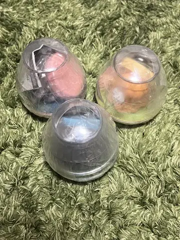 컬러풀 캡슐 토이 3개 세트