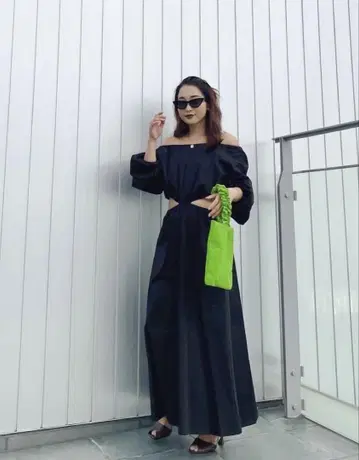허리컷 개더 드레스 SeaRoomlynn