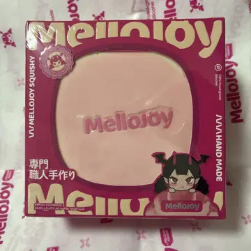 mellojoy 스퀴즈 럭셔리 수플레 스트로베리