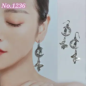 [ 1236 ] 달과 나비 모티브 귀걸이 스와로브스키 비즈
