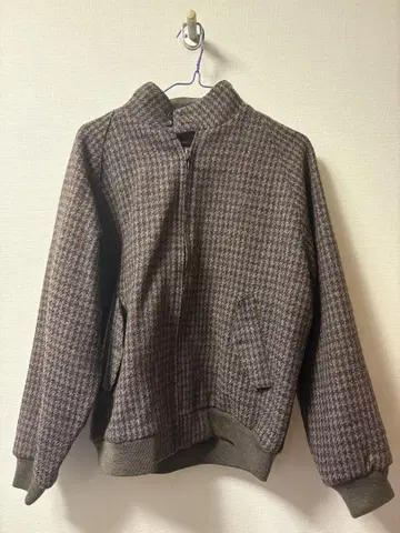 바라쿠타 BARACUTA G9 스윙탑 하운드투스 체크 패턴