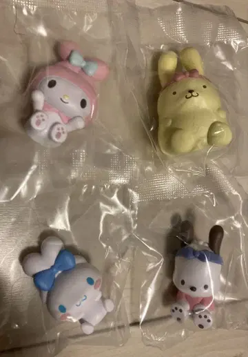 마이멜로디 시나모롤 캡슐 토이 4개 세트