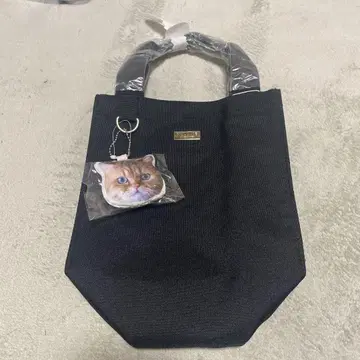 폴앤조액세소와 런치토트백