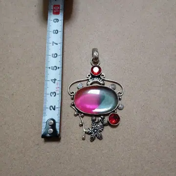 앤티크 펜던트