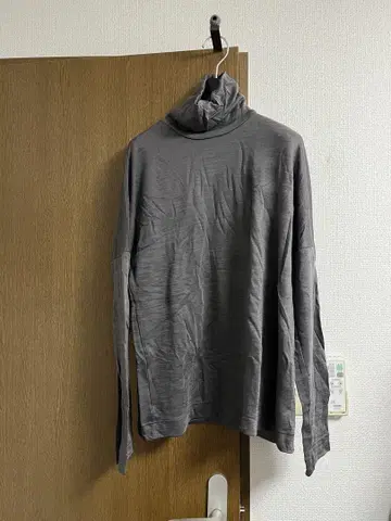 어태치먼트 24aw 울 나일론 스무스 터틀넥 티셔츠 1 새상품