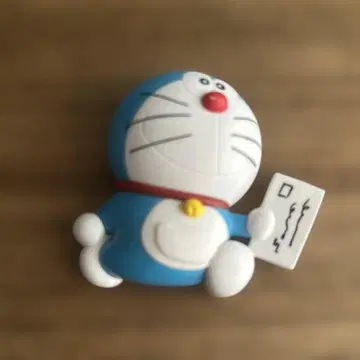 도라에몽 피규어 파랑