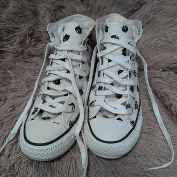 CONVERSE x Ne-net 하이컷 스니커즈