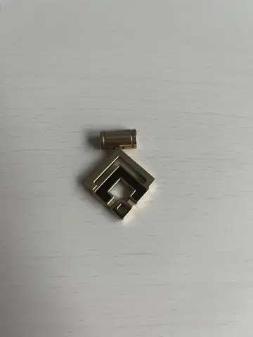 코란토테 타오 박스 있음