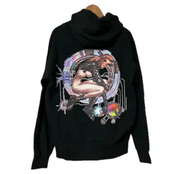 새상품급 시로 마사무네의 세계전 한정판 공식 후드티 M 맨투맨 공각기동대