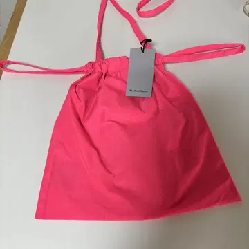 폼 유니폼 핑크 사코슈