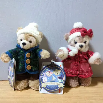 택 포함 Disney 트윙클 윈터 인형 배지