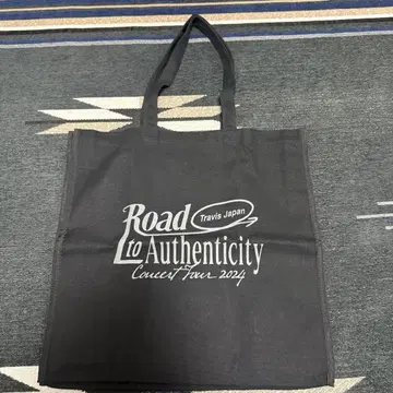 Travis Japan Road to Authenticity 토트백