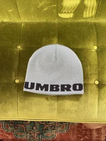 UMBRO 니트 모자 freaks Sstore