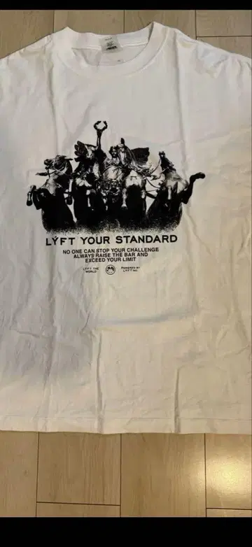 LYFT YOUR STANDARD 화이트 T셔츠 XL
