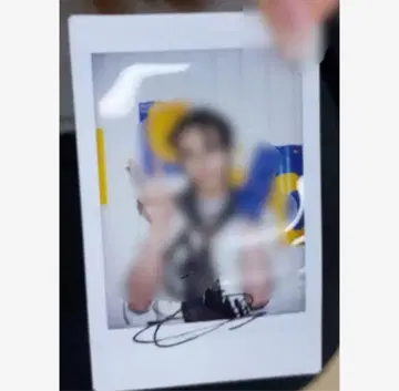 Stray Kids 친필 사인 폴라로이드 현진 Hyunjin
