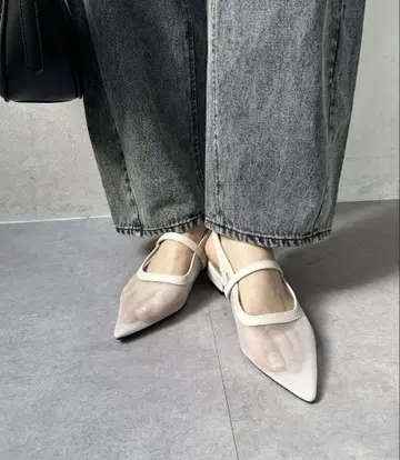 [ 미사용 새상품 ] 제본 시어 메쉬 뮬 M 화이트