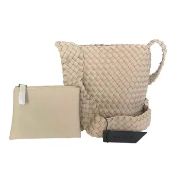 새상품 NAGHEDI 나게디 Laguna Crossbody 숄더백