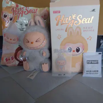LABUBU Have A Seat 봉제 인형 헤헤