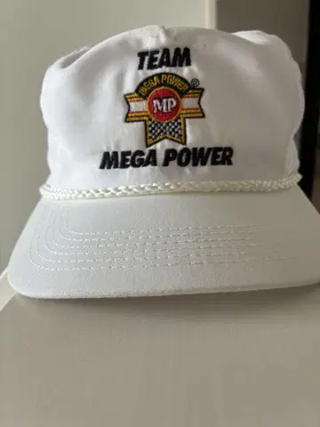 MEGA POWER 자수 로고 캡 화이트
