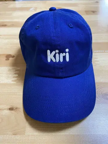 어반 리서치 별주 kiri 로고 캡