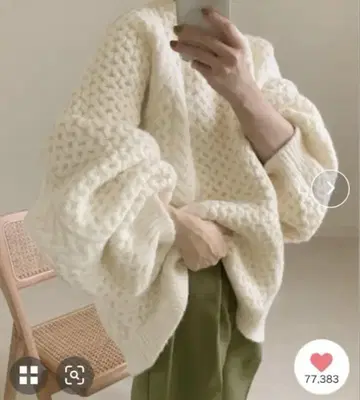 케이블 니트 화이트 벌룬 슬리브 스웨터 프리 사이즈