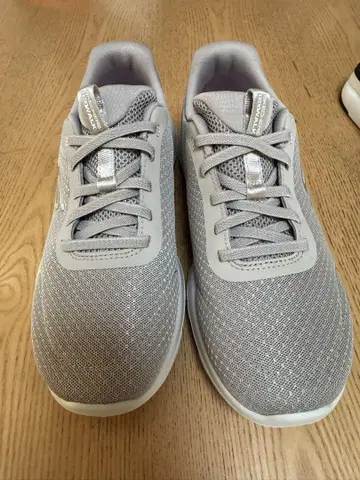 스케쳐스 GOWALK