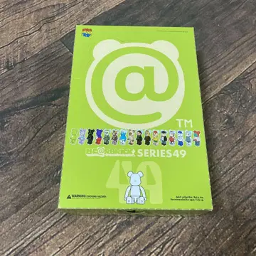 [ 새상품 미개봉 ] 베어브릭 BE@RBRICK SERIES 49 BOX