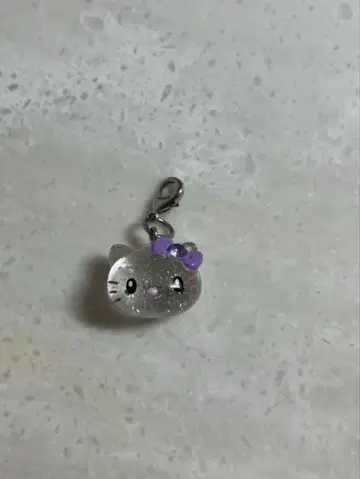 유니버셜 한정판 산리오 키티 참