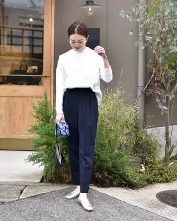 ourhome 다리가 예뻐 보이는 핀턱 팬츠 네이비
