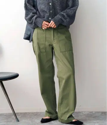 spick&span 스픽앤스팬 루즈 베이커 팬츠 카키 38