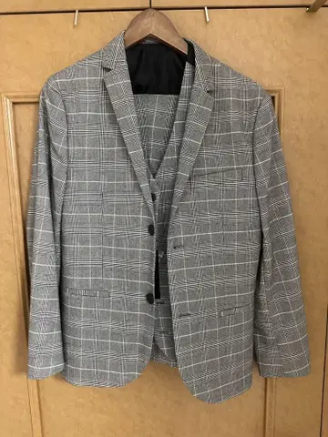 H&M 새상품, 미사용 그레이 계열 체크 테일러드 자켓&베스트 세트
